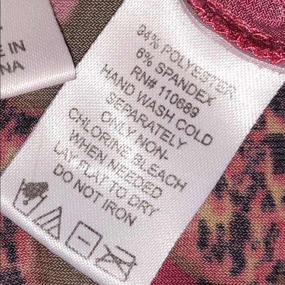 ATTITUDES by Renée - Floral Shark Bite Tunic - Picture 5 of 6